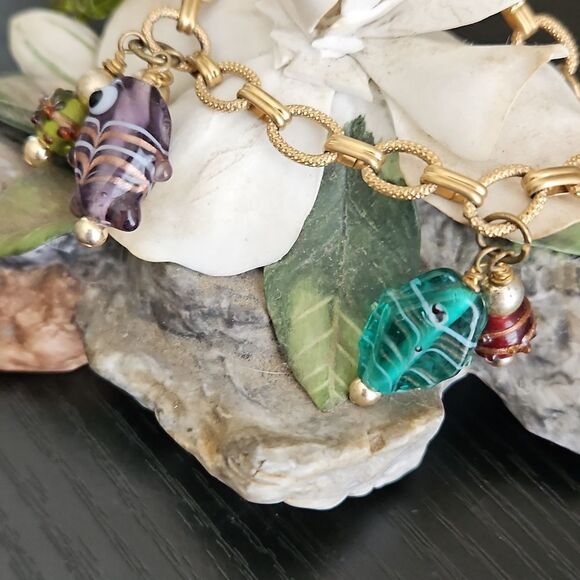 Monet Gold Bracelet With Glass Beads - Picture 3 of 5